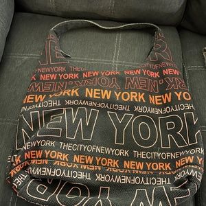 New York City canvas zipped bag